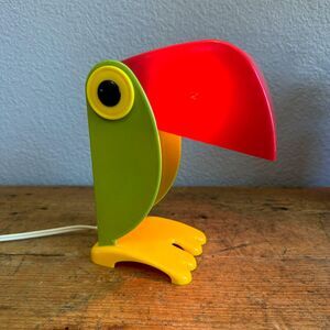 Working 1999 Toucan Desk Lamp by Dayton Hudson Swivel Beak Plastic Vintage Decor